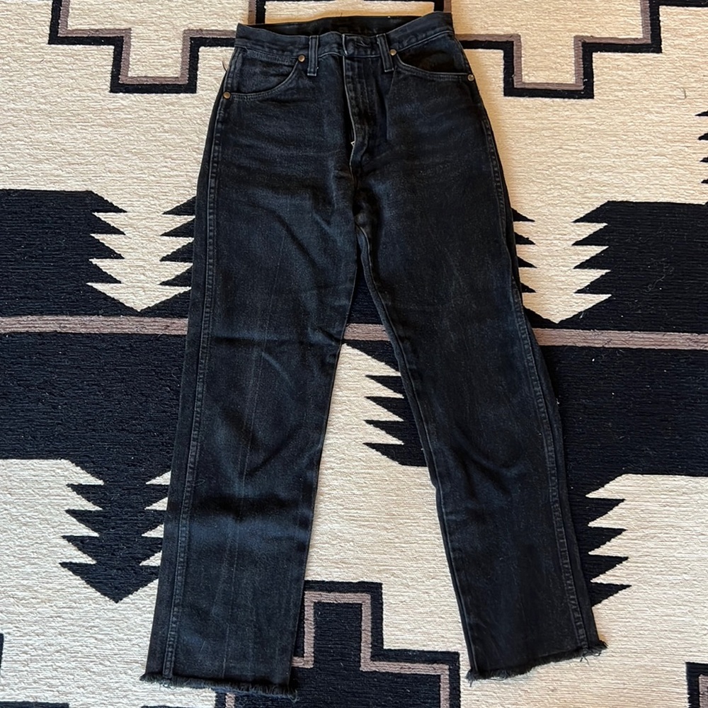 Vintage wranglers waist- 13” inseam-28”